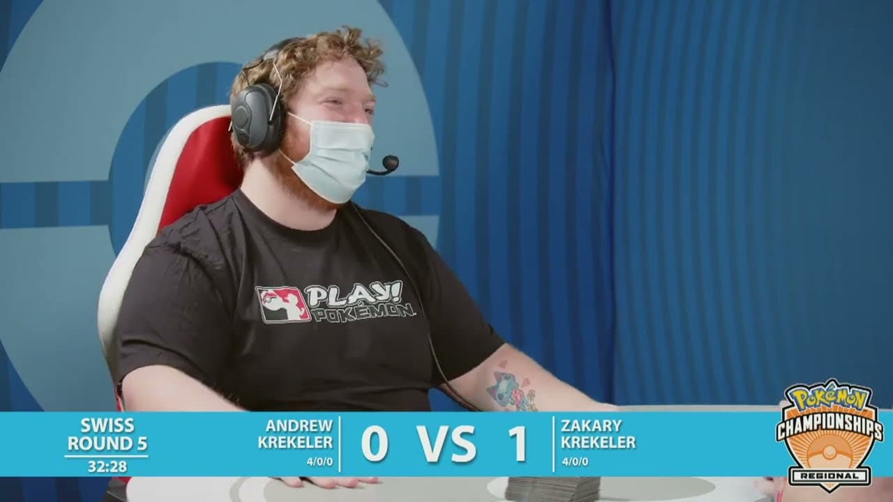 Clean match-start frame for Andrew Krekeler versus Zakary Krekeler