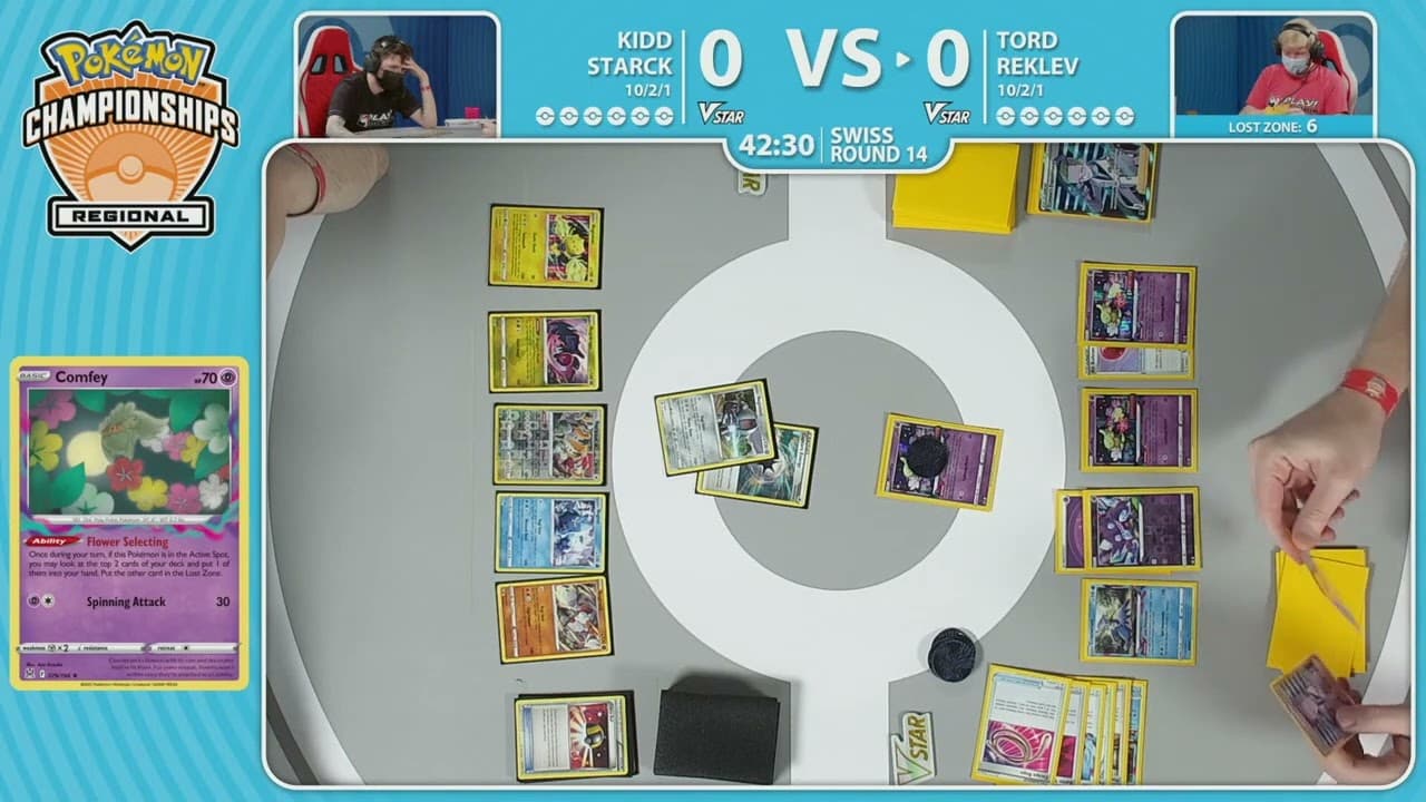 Clean match-start frame for Tord Reklev versus Kidd Starck