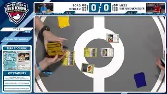 Clean match-start frame for Tord Reklev versus Mees Brenninkmeijer