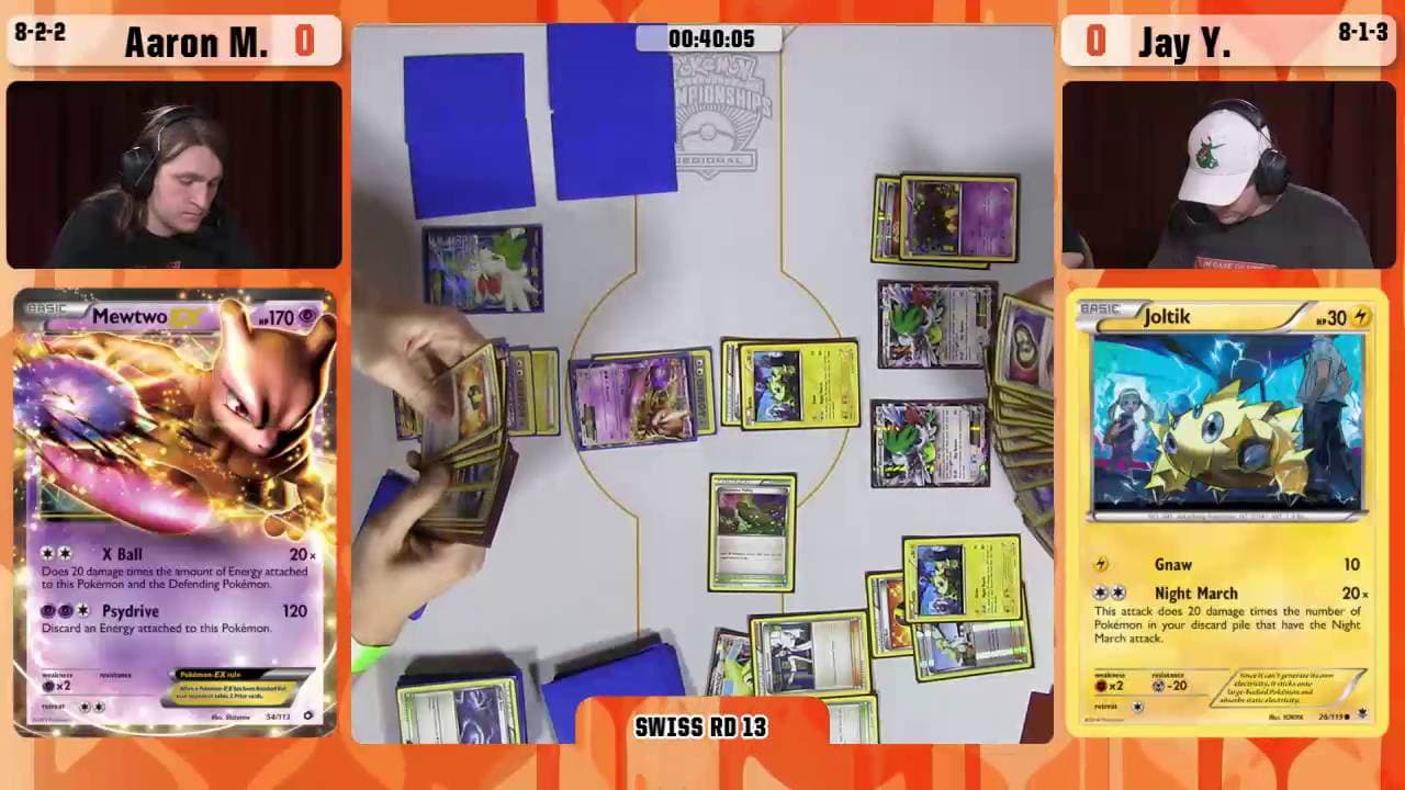 Clean match-start frame for Aaron M. versus Jay Young