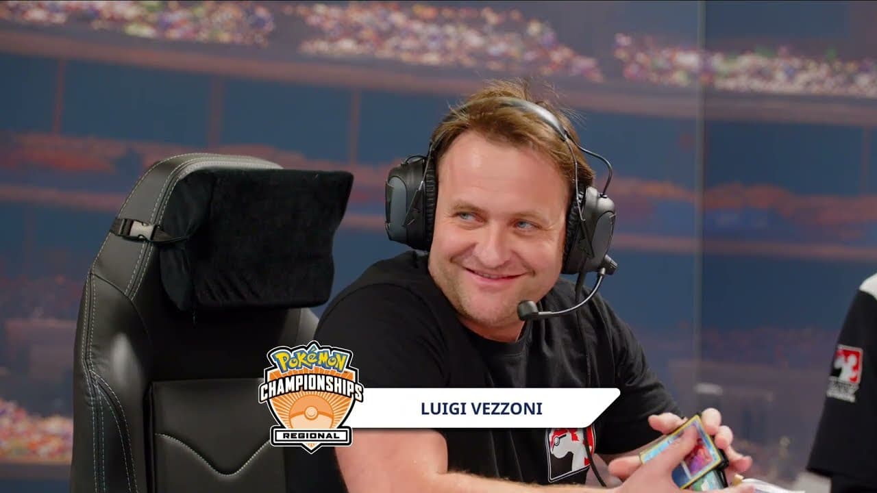 Clean match-start frame for Luigi Vezzoni versus Gino Pili