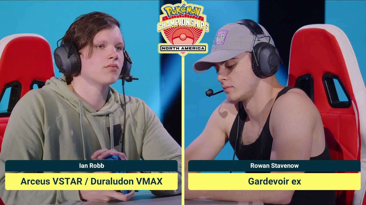 Clean match-start frame for Ian Robb versus Rowan Stavenow